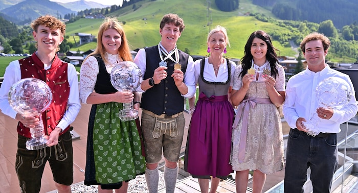 Daniel Tschofenig, Veronika Aigner, Raphael Haaser, Präsidentin Roswitha Stadtlober, Stephane ...