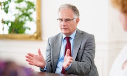Marterbauer im Gespräch mit der „Krone“