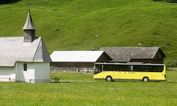 Ein Landbus des Vorarlberger Verkehrsverbundes.