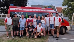 Wenn das Schicksal zuschlägt, zählt der Zusammen- halt. Ein Jahr nach dem Hochwasser in Würmla ...