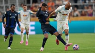 Slazburgs Karim Onisiwo (re.) traf gegen Pachuca.