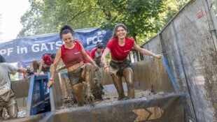 Die „Krone“-Redakteurinnen Monika König-Krisper (l.) und Fanny Gasser stürzten sich in die ...