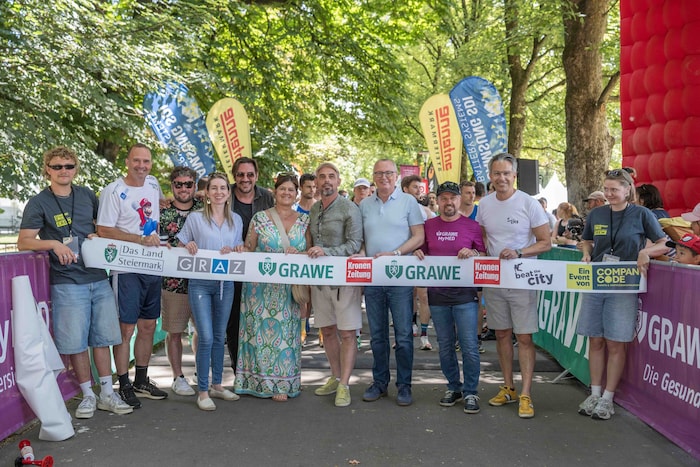 Chefredakteur Klaus Herrmann kam selbstverständlich auch zum Anfeuern vorbei.