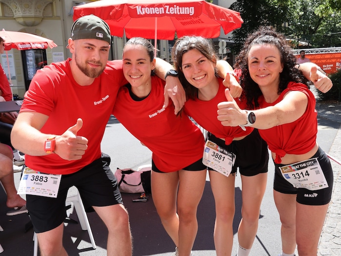 Das motivierte „Krone“-Team (v. l.): Fabio, Christina, Fanny und Monika