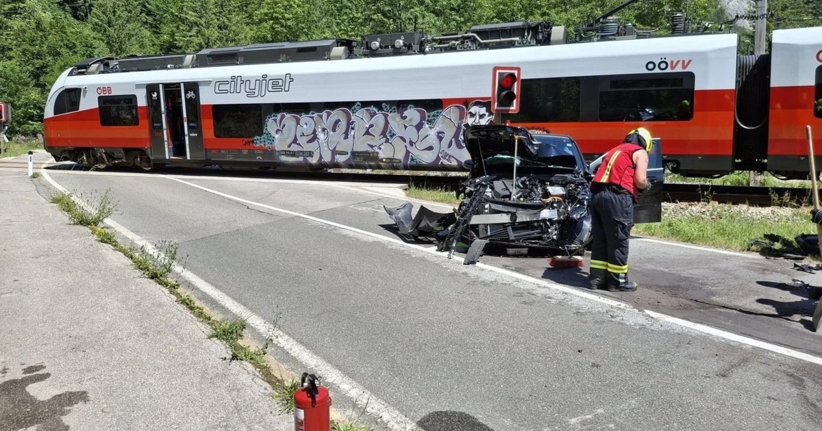 OÖ: Schon wieder Bahnunfall mit zwei Verletzten