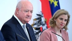 Bundeskanzler Christian Stocker (ÖVP) und Außenministerin Beate Meinl-Reisinger (NEOS)