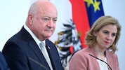 Bundeskanzler Christian Stocker (ÖVP) und Außenministerin Beate Meinl-Reisinger (NEOS)