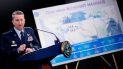 Laut Generalstabschef Dan Caine wurden 14 bunkerbrechende Bomben abgeworfen.
