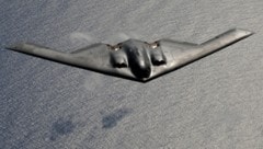 Die B2-Bomber haben eine Spannweite von 52 Metern, sind trotzdem fürs Radar fast unsichtbar.