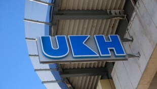 Der 74-Jährige wurde ins Unfallkrankenhaus Klagenfurt gebracht. 