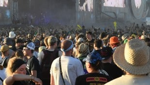 145 Frauen erstatteten Anzeige, nachdem sie auf dem Musikfest mit Spritzen attackiert wurden. ...