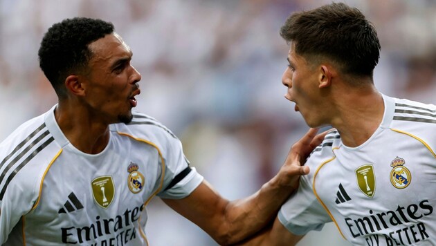 Real Madrid siegte souverän trotz langer Unterzahl.