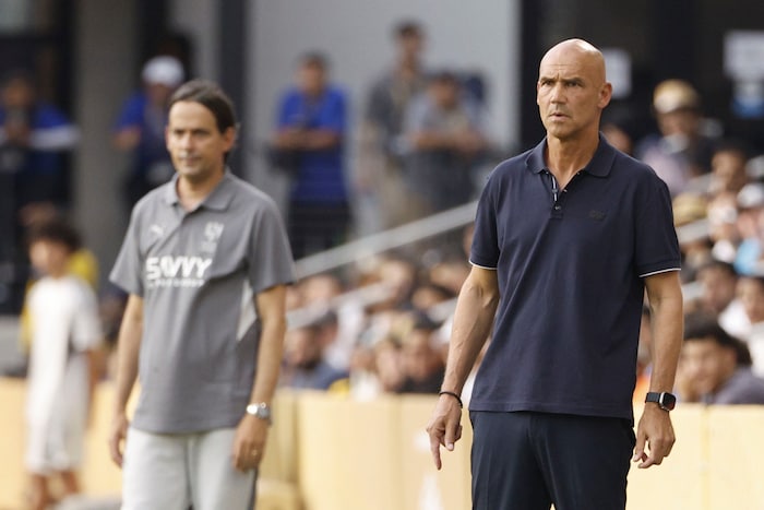 Letsch (re.) neben Inzaghi.