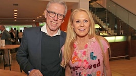 Peter Stöger und Ulrike Kriegler kommen zur „Krone“-Unterhaus-Aktion ins Casino Velden.