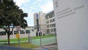 Die Mittelschule 1 in Schwaz ist von der Drohung betroffen.