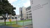 Die Mittelschule 1 in Schwaz ist von der Drohung betroffen.