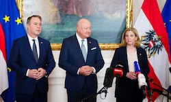 Mit einer Regierung aus ÖVP, SPÖ und NEOS mit Stocker an der Spitze hatte man Anfang des Jahres ...