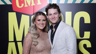 Jenna Weeks und Montana Jordan