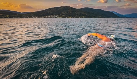 Schafft der ehemalige Wasserballprofi Bernhard Hengl die 64 Kilometer von Bodman nach Bregenz?