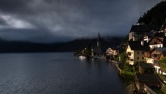 Auch am Hallstätter See ist am Montag Gewitter zu erwarten. Auch Windböen sind gegen 18 Uhr ...