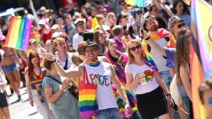 Am Samstag demonstrierten in Linz 13.000 Pride-Teilnehmer für Toleranz und Vielfalt. 