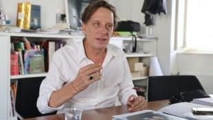 Kay Voges, 53, verlässt Wien und übernimmt ab Herbst die Intendanz des Schauspiels Köln.