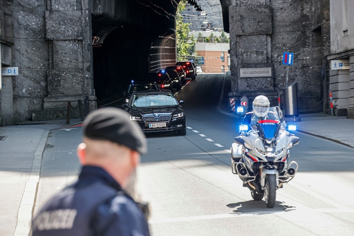 Das Sicherheitsaufgebot ist groß. Auch Videoüberwachung kommt zum Einsatz.