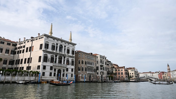 Lauren Sánchez und Jeff Bezos sollen im Luxushotel Aman direkt am Canal Grande residieren.