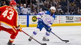 Devante Stephens verstärkt die Eisbullen.