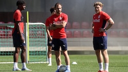 Andreas Ulmer (Mitte) wird Nachwuchstrainer bei Salzburg.