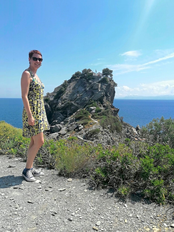 In der kleinen Kapelle in Skopelos haben Meryl Streep und Pierce Brosnan in „Mamma Mia!“ ...