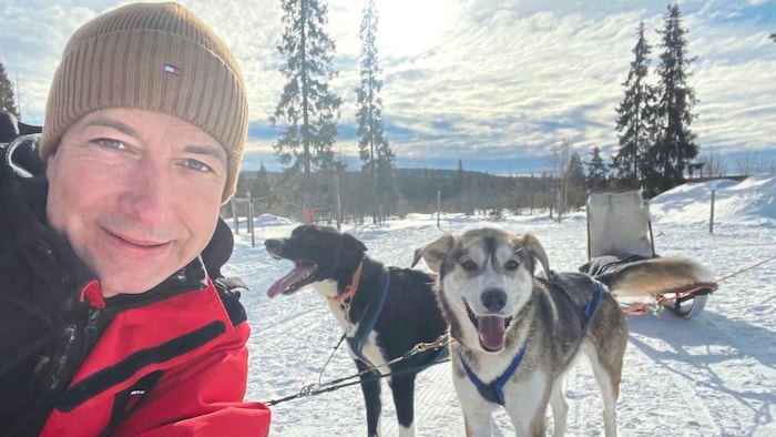 Mit Husky-Schlitten durch die Weiten Finnlands