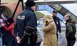 Abgelehnte Asylwerber am Münchner Franz-Josef-Strauß-Flughafen