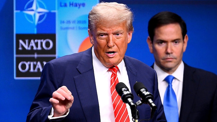 US-Präsident Donald Trump war zwar beim Gespräch mit seinem ukrainischen Amtskollegen zwar ...