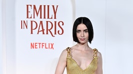 Lily Collins spielt „Emily in Paris“, Bruder Mathew Fußball in Maxglan. 