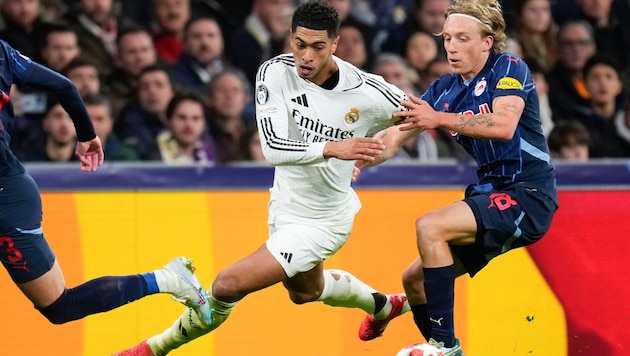 Bidstrup (re. gegen Reals Bellingham) traf beim 1:5 im Bernabeu.