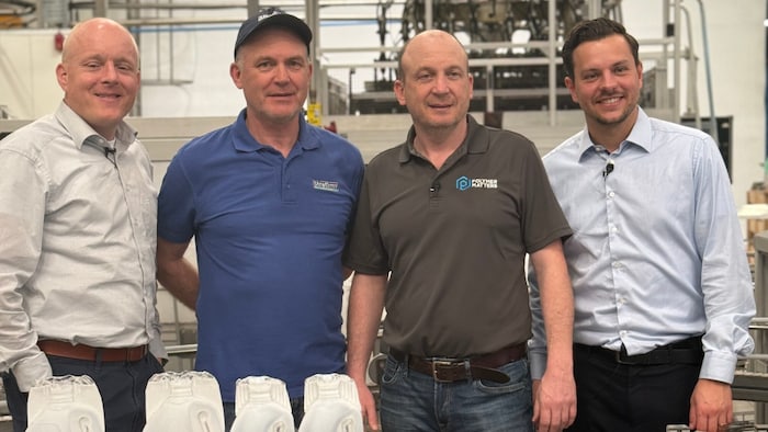 Vorzeigeprojekte in Irland mit viel Power aus Oberösterreich: Erema-Manager Clemens Kitzberger ...