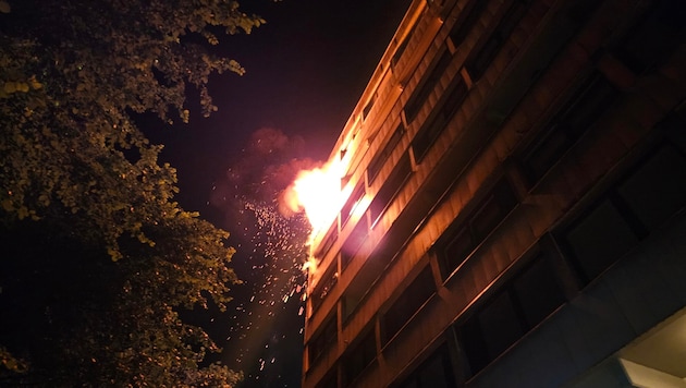 Eine Zigarette auf deer Couch war Ursache des Brandes. 