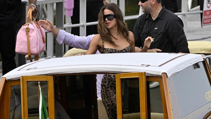 Khloé Kardashian setzte auf einen sexy Raubkatzen-Look.