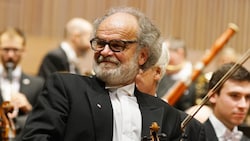 Heinz Haunold war 34 Jahre erster Konzertmeister des Bruckner Orchesters; nun ist er Beobachter ...