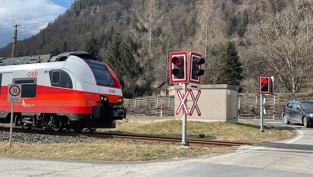Die Ossiacher-See-Bahn zwischen St.Veit – Feldkirchen – Villach hätte modernisiert werden ...