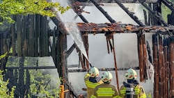 30 Feuerwehrleute bekämpften den Brand im Museum