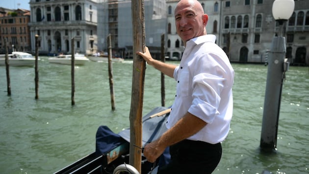 Original oder Fälschung? Der Bezos-Doppelgänger aus Deutschland sorgt in Venedig gerade für jede ...