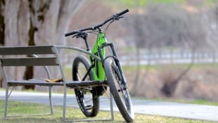 Schnell unterwegs mit dem E-Bike. 