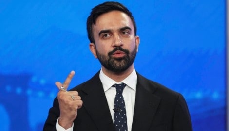 Nach sensationellem Vorwahl-Triumph: Der 33-jährige Demokrat Zohran Mamdani hat sehr gute ...