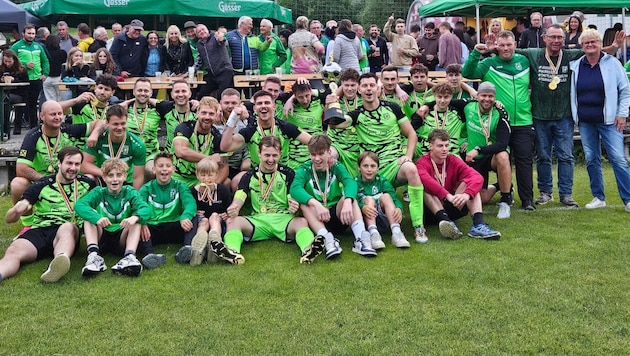 Greifenburg feiert nach dem Abstieg in der Saison 2022/23 die Rückkehr in die Unterliga.