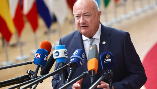 Stocker nahm am Donnerstag am Europäischen Rat in Brüssel teil, von dort fliegt er direkt nach ...