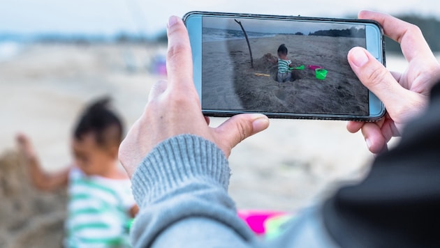 90 Prozent der Unter-Zweijährigen sind bereits im Netz präsent – unfreiwillig.