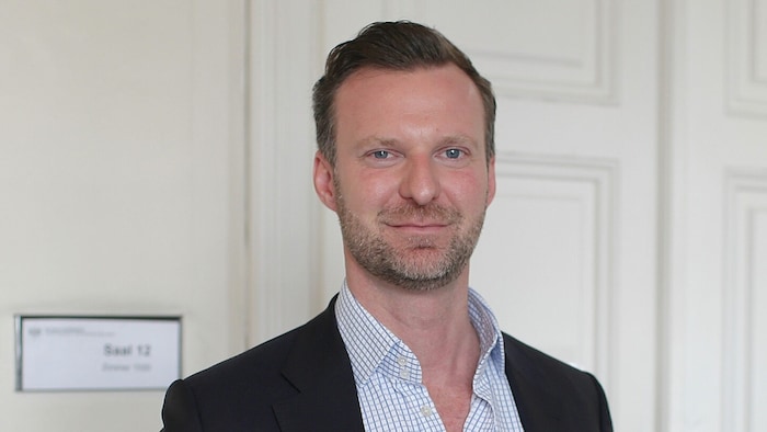 Anwalt Philipp Wolm verteidigt den jungen Adelsspross.