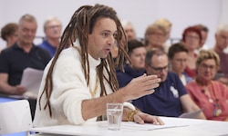 Max Höfler las bei den Tagen der deutschsprachigen Literatur 2025 in Klagenfurt